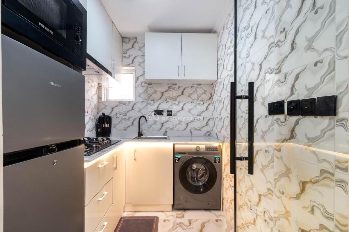 Luxury Two Bedroom Apartment with Luxury Finishes, Lekki Phase 1, Lekki, Lagos, Flat / Apartment Short Let