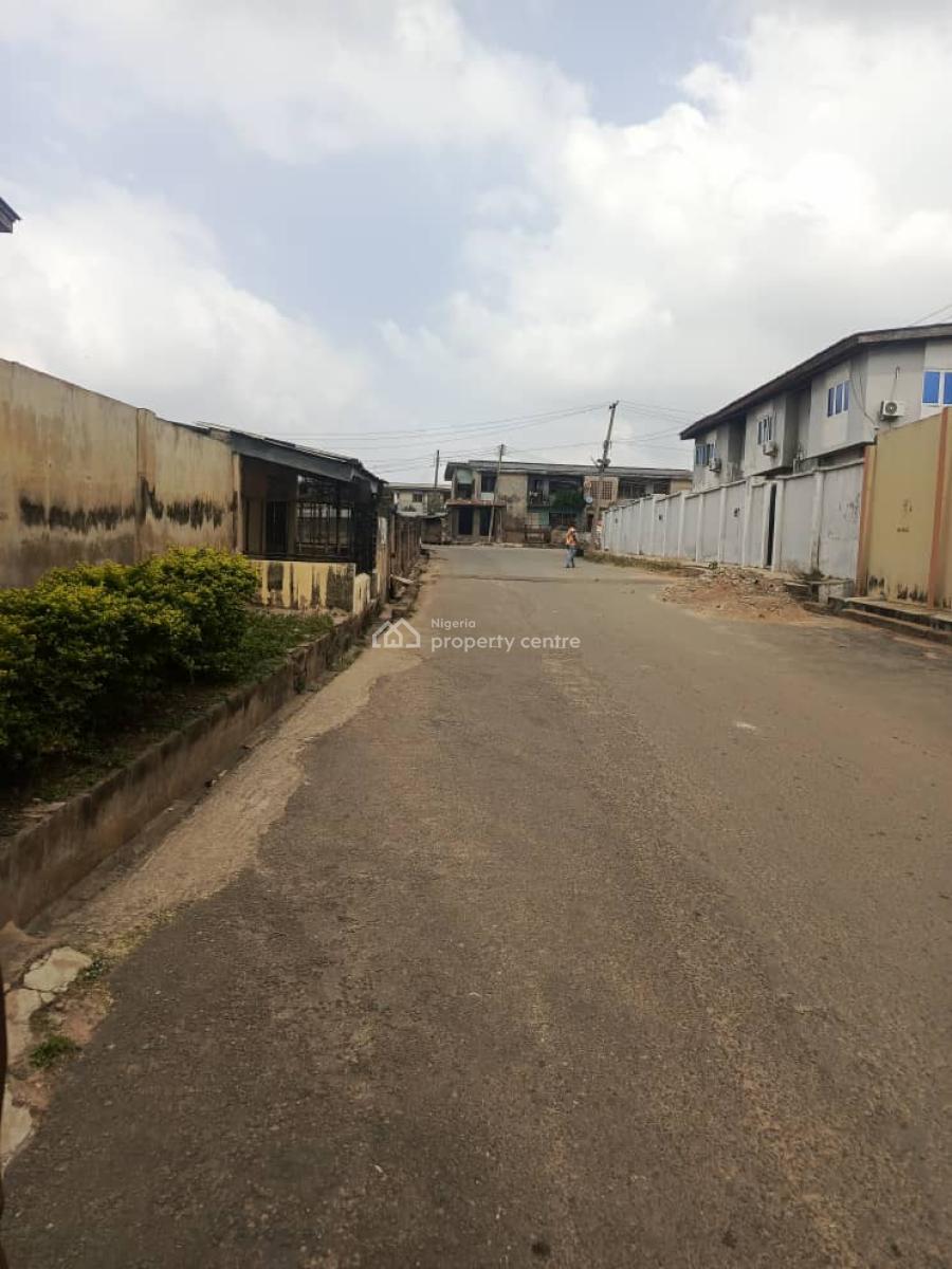 a Sweet Deal 4 Units of 3 Bedroom Flats, Aromolaran, Old-ife Road, Agodi Gate, Ibadan North, Oyo, Block of Flats for Sale