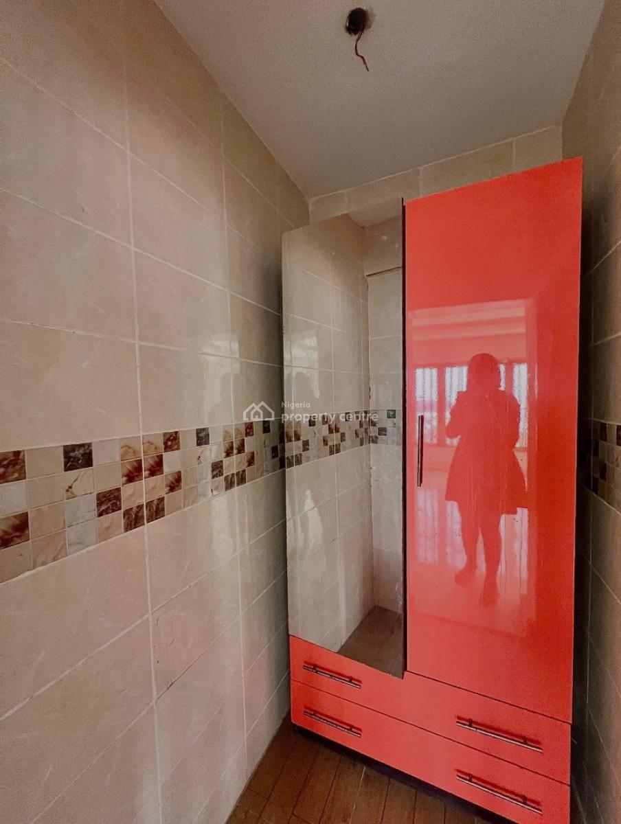 Lovely 3 Bedroom Apartment with Swimming Pool and Bq, Ikate, Lekki, Lagos, Block of Flats for Sale