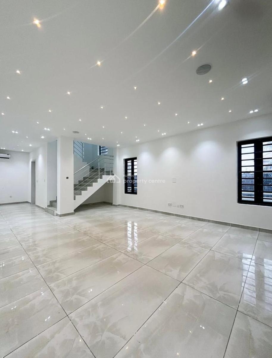 Serviced 4 Bedroom Terrace with Bq, Oniru, Victoria Island (vi), Lagos, Terraced Duplex for Rent