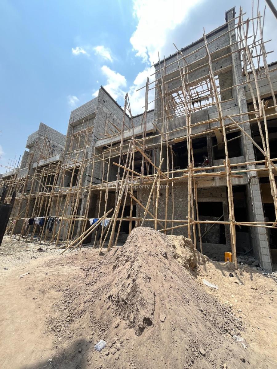 Spacious 6 Bedroom Terraced Duplex with Bq, Maitama District, Abuja, Terraced Duplex for Sale