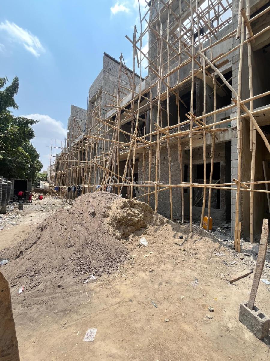 Spacious 6 Bedroom Terraced Duplex with Bq, Maitama District, Abuja, Terraced Duplex for Sale