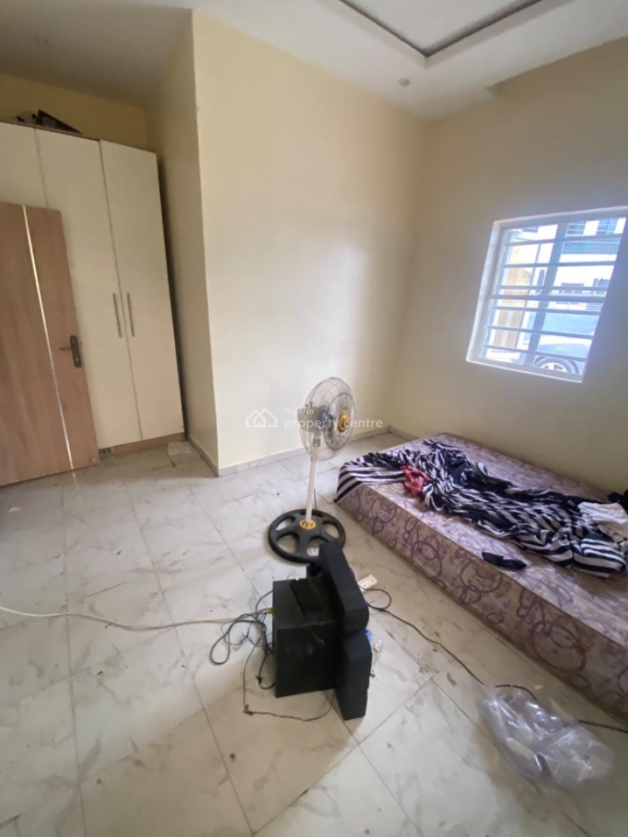 Neatly Used 2bedroom Flat, Happy Land Estate, Lbs, Ajah, Lagos, Flat / Apartment for Rent