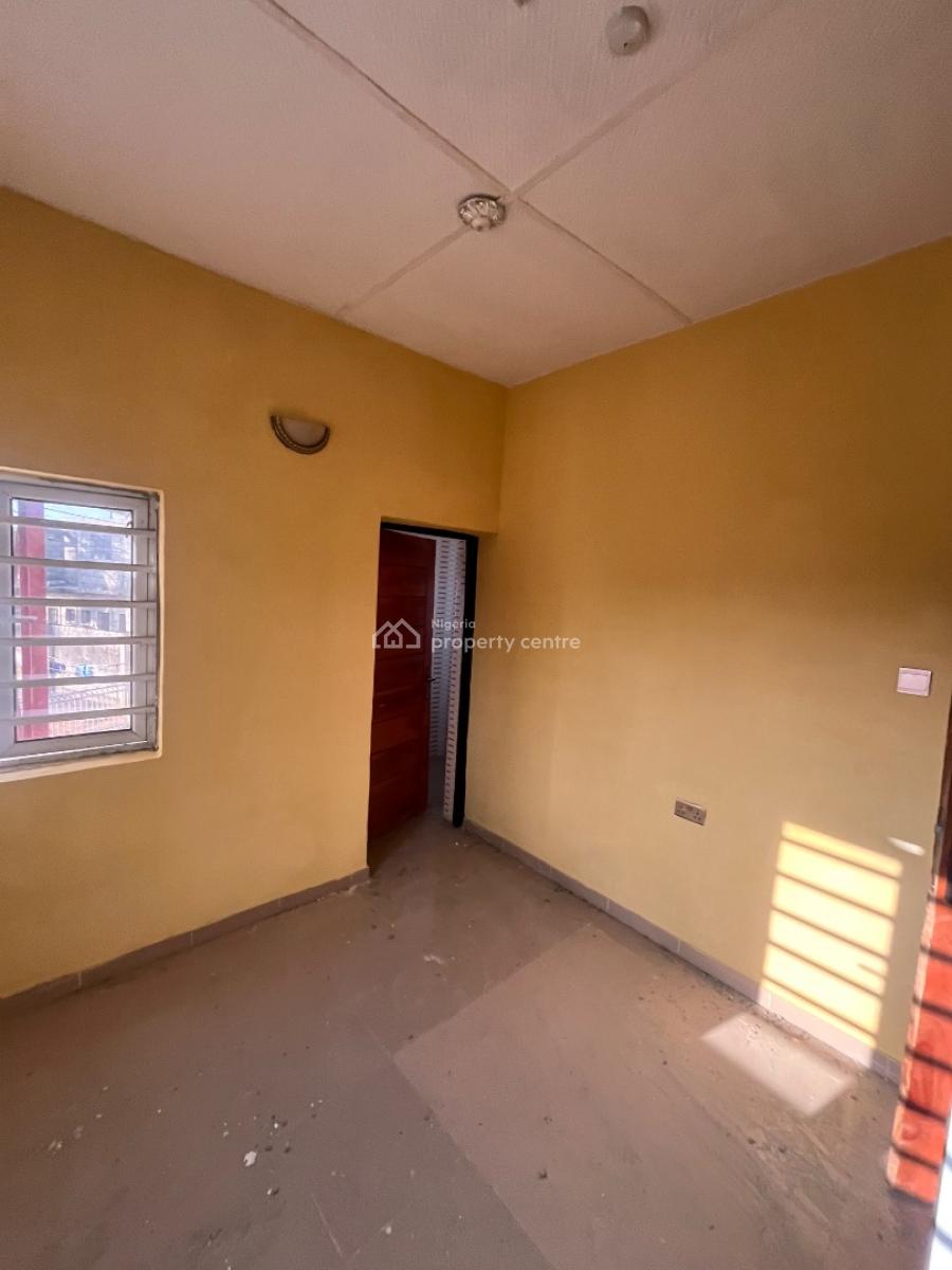 Standard Mini Flat Newly Built, Pearl Academy Close to Magboro Busstop, Magboro, Ogun, Mini Flat (room and Parlour) for Rent