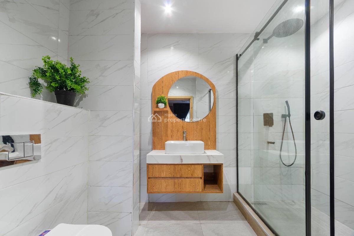 Luxury 3 Bedroom Water Front Apartment, Lekki Phase 1, Lekki, Lagos, Flat / Apartment Short Let