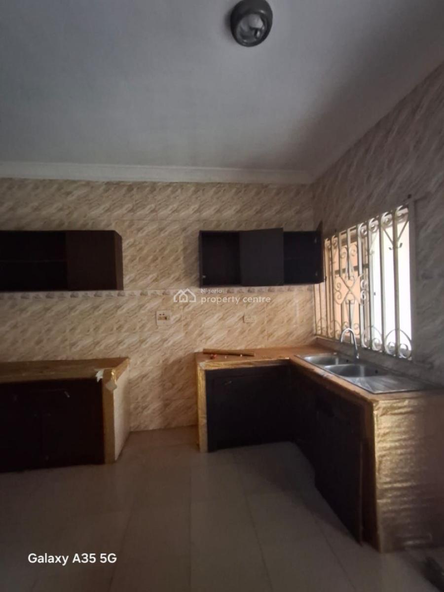 Two Bedroom Apartment, Olokonla, Ajah, Lagos, Flat / Apartment for Rent