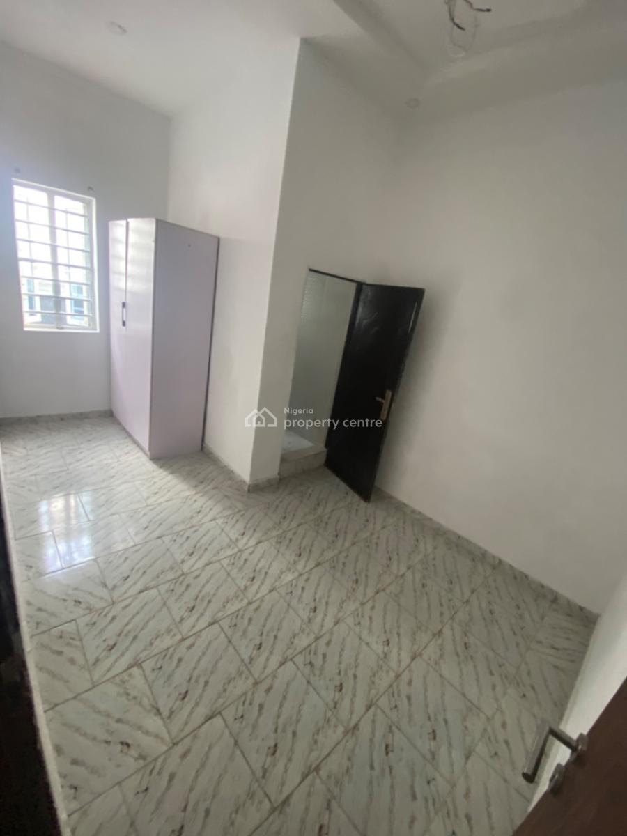 Neatly Used 2bedroom Flat, Happy Land Estate, Lbs, Ajah, Lagos, Flat / Apartment for Rent