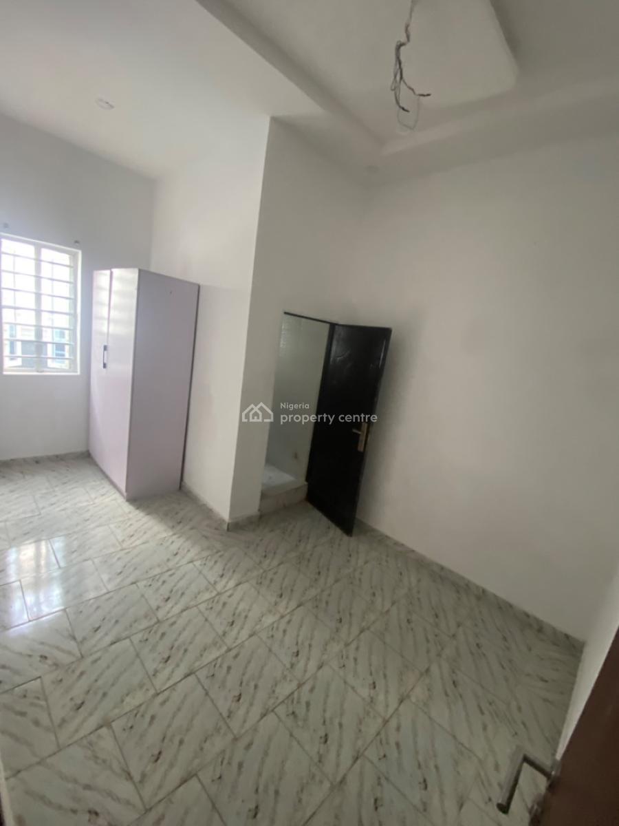 Neatly Used 2bedroom Flat, Happy Land Estate, Lbs, Ajah, Lagos, Flat / Apartment for Rent