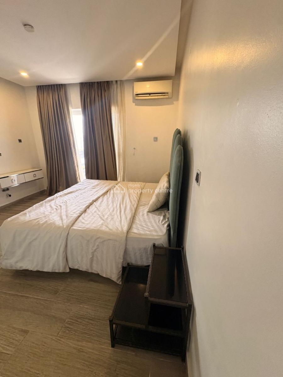 3 Bedroom Furnished Penthouse Available, Lekki, Lagos, Flat / Apartment for Sale