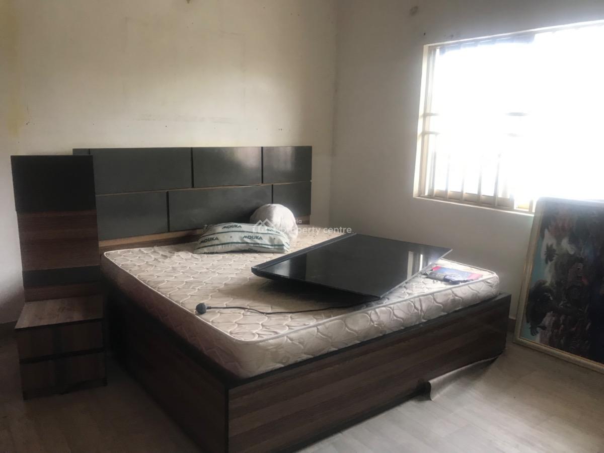 Spacious 3 Bedroom Apartment, Off Admiralty Way, Lekki Phase 1, Lekki, Lagos, Office Space for Rent