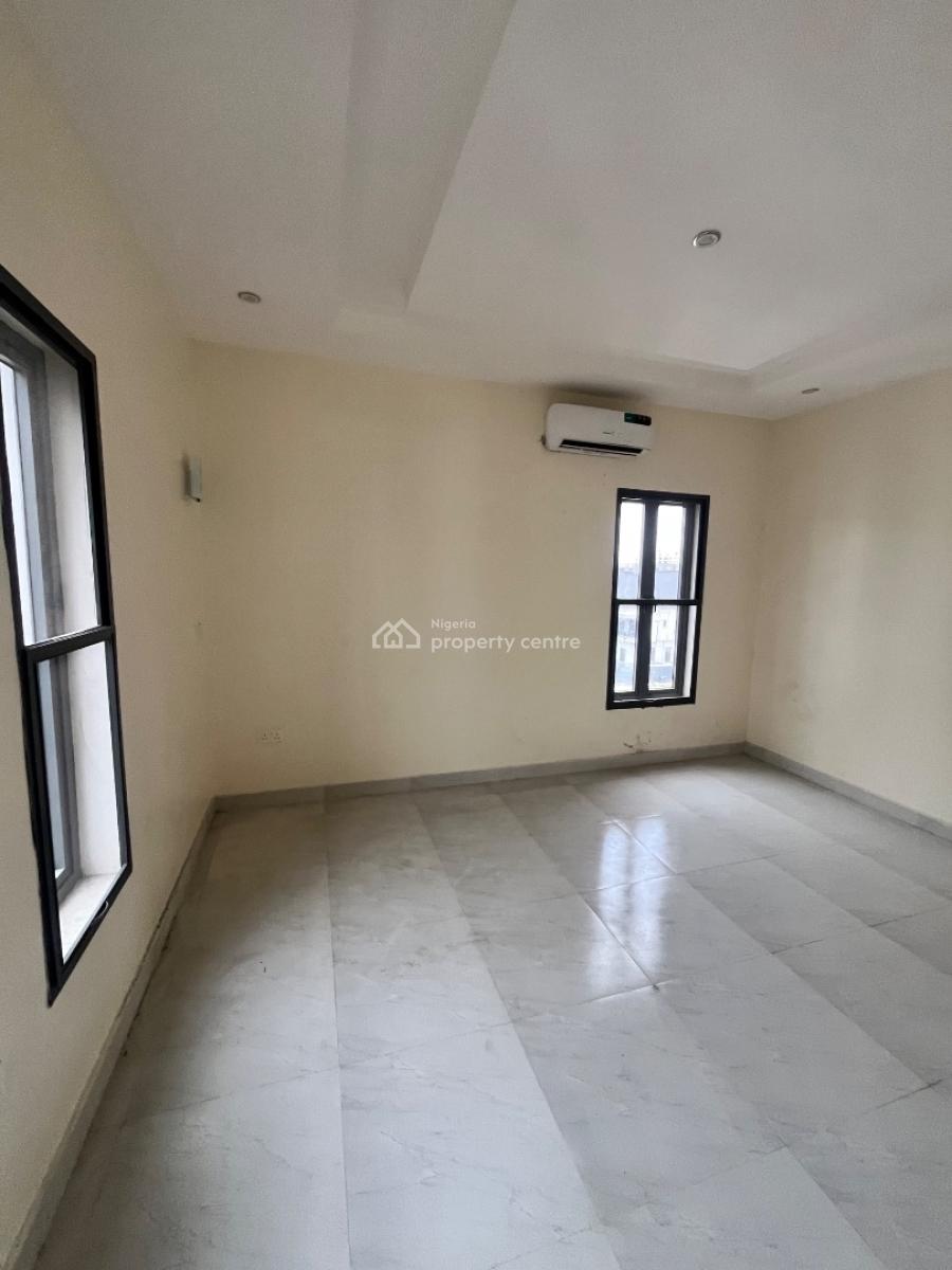 Spacious 2 Bedroom Serviced Apartment in a Secured and Serene Estate, Obayekini  Ikate Elegbushi, Ikate Elegushi, Lekki, Lagos, Flat / Apartment for Rent