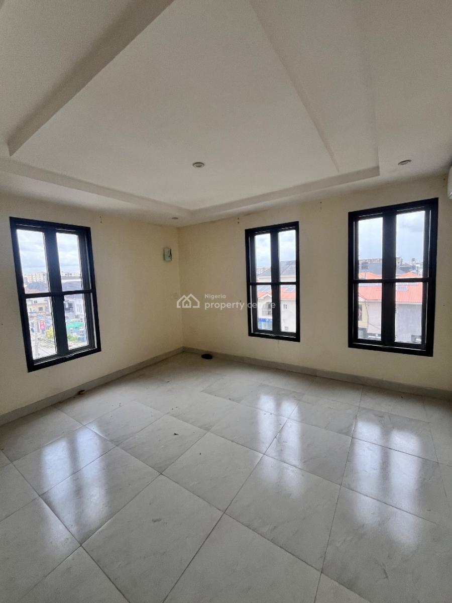 Spacious 2 Bedroom Serviced Apartment in a Secured and Serene Estate, Obayekini  Ikate Elegbushi, Ikate Elegushi, Lekki, Lagos, Flat / Apartment for Rent