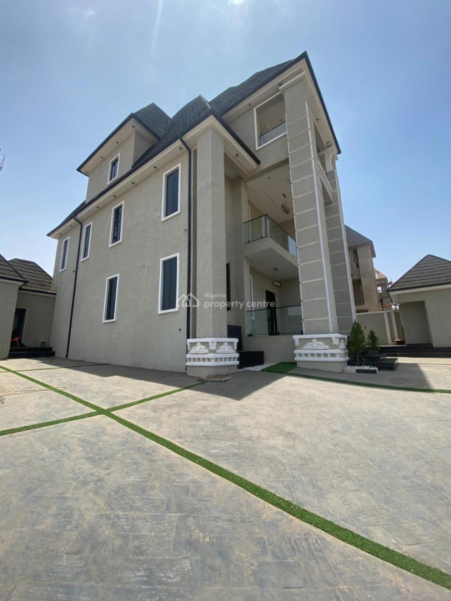 Luxury 5 Bedrooms Fully Detached Smart Home, Dakwo, Abuja, House for Sale