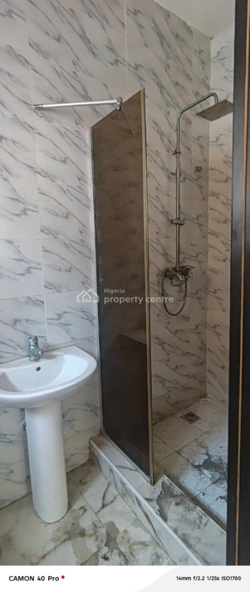 Single Room Shared Apartment, Chevron Alternative Route, Lekki, Lagos, Self Contain (single Rooms) for Rent