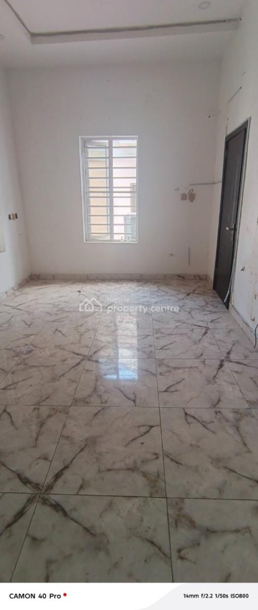 Single Room Shared Apartment, Chevron Alternative Route, Lekki, Lagos, Self Contain (single Rooms) for Rent