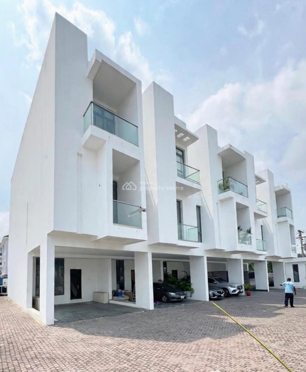 Lovely 4 Bedroom Semi Detached Duplex with Swimming Pool and Bq, Lekki Phase 1, Lekki, Lagos, Semi-detached Duplex for Sale