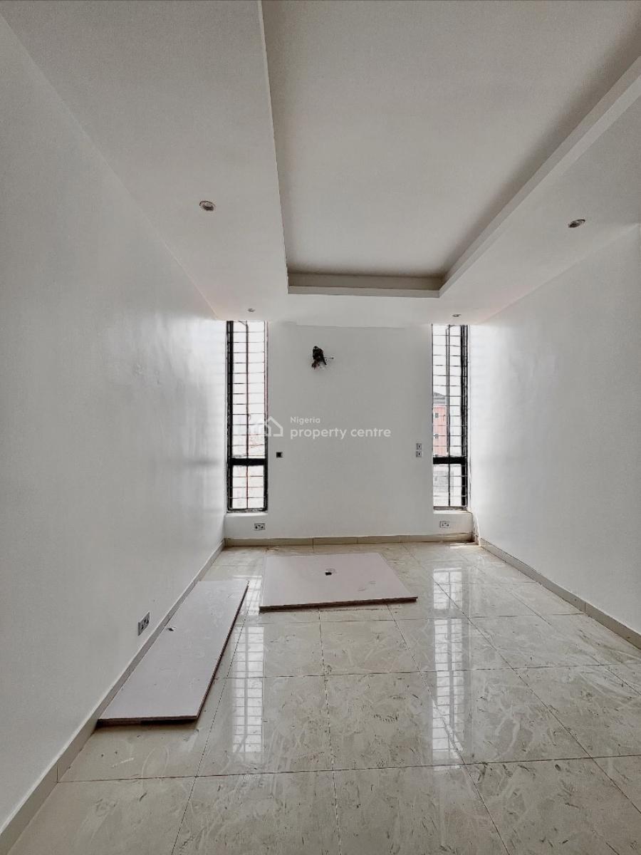 Lovely 4 Bedroom Semi Detached Duplex with Swimming Pool and Bq, Lekki Phase 1, Lekki, Lagos, Semi-detached Duplex for Sale