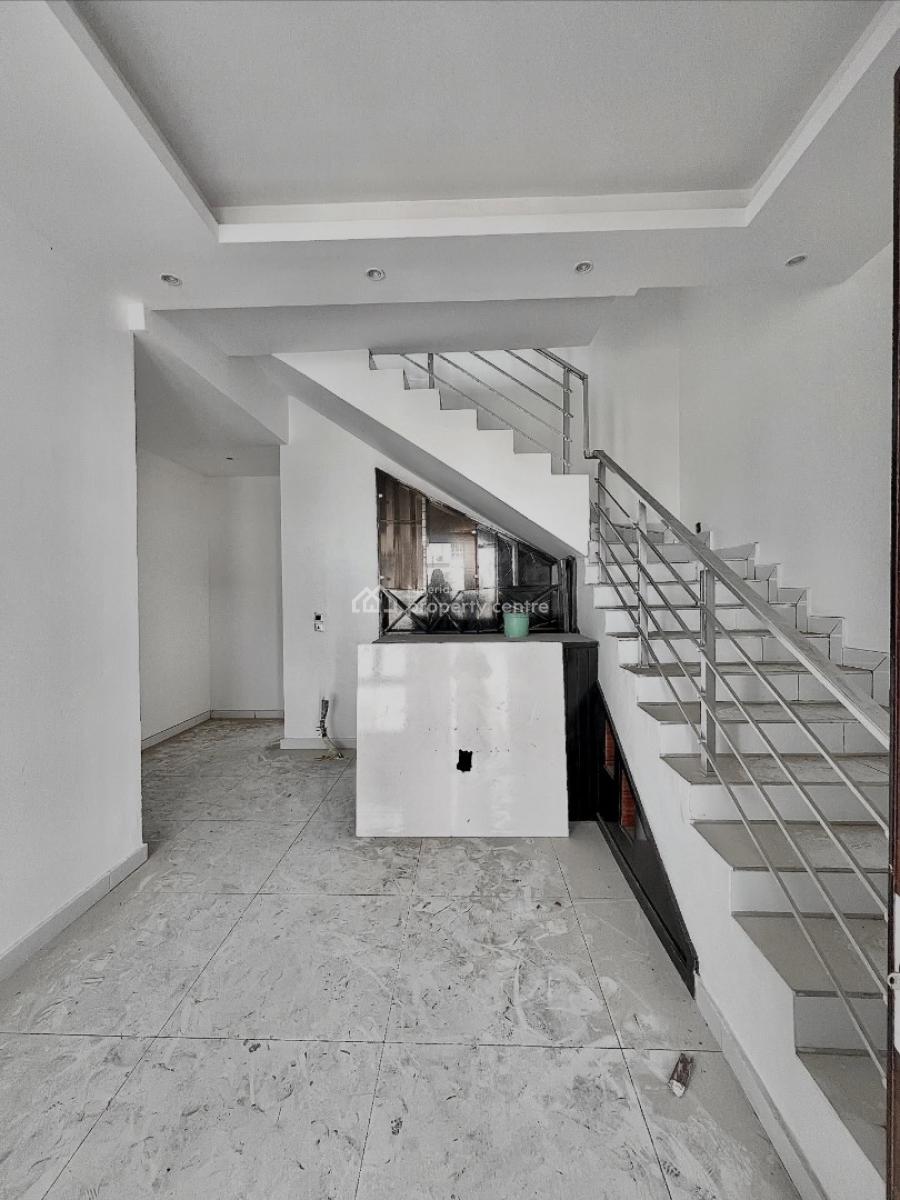 Lovely 4 Bedroom Semi Detached Duplex with Swimming Pool and Bq, Lekki Phase 1, Lekki, Lagos, Semi-detached Duplex for Sale