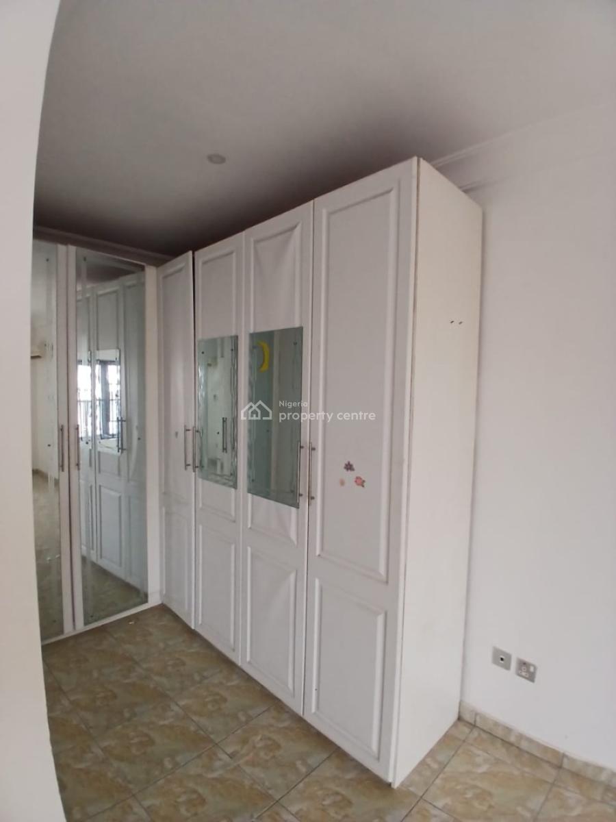 Luxury 3 Bedroom Terrace Service Estate with Bq, Abiola Court, Ikate Elegushi, Lekki, Lagos, Terraced Duplex for Sale