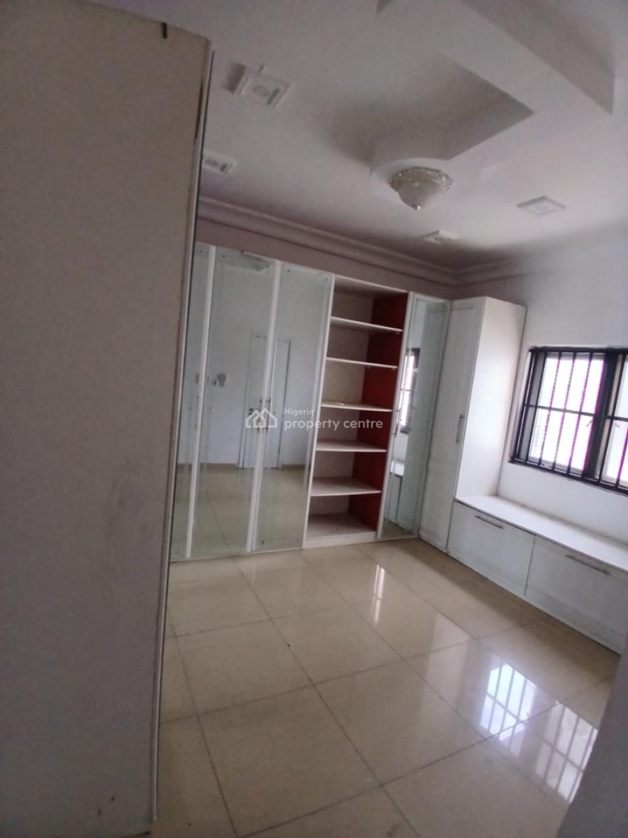 Luxury 3 Bedroom Terrace Service Estate with Bq, Abiola Court, Ikate Elegushi, Lekki, Lagos, Terraced Duplex for Sale