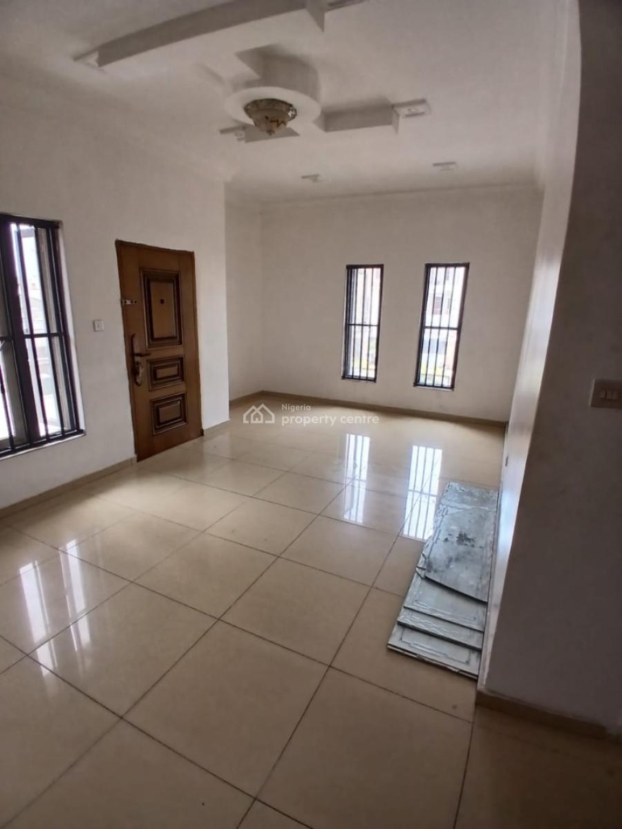 Luxury 3 Bedroom Terrace Service Estate with Bq, Abiola Court, Ikate Elegushi, Lekki, Lagos, Terraced Duplex for Sale