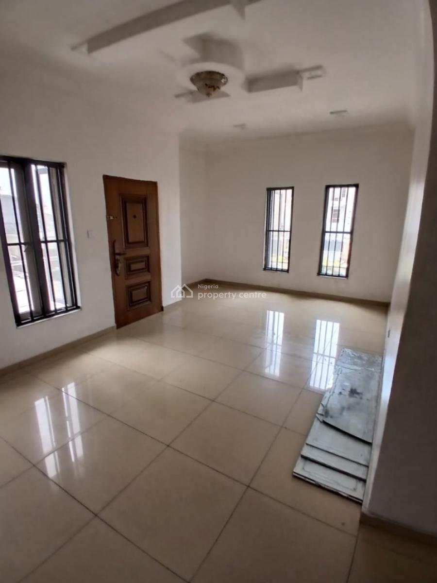 Luxury 3 Bedroom Terrace Service Estate with Bq, Abiola Court, Ikate Elegushi, Lekki, Lagos, Terraced Duplex for Sale