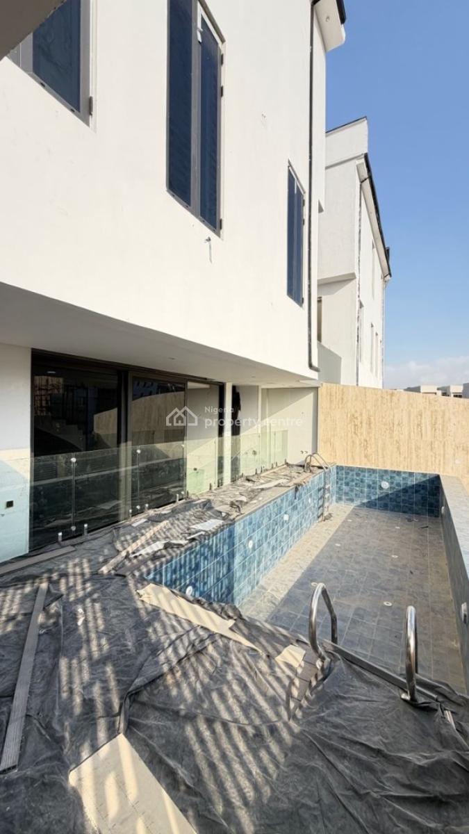 Fully Detached (2 Family Compound), Guzape District, Abuja, Terraced Duplex for Sale