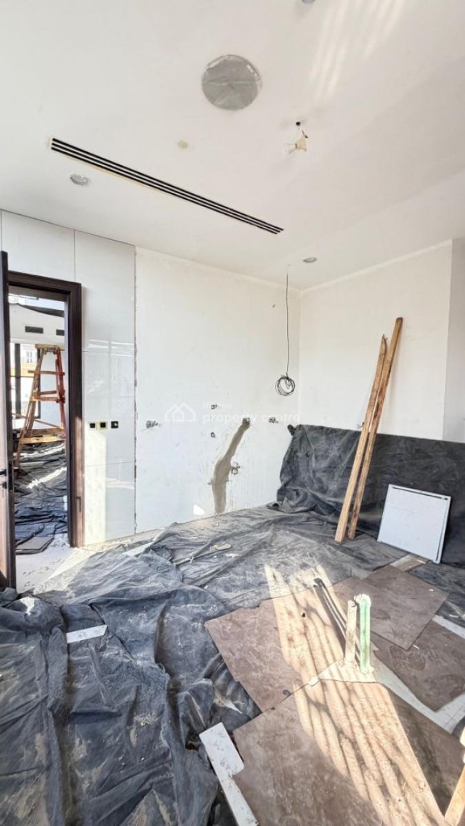 Fully Detached (2 Family Compound), Guzape District, Abuja, Terraced Duplex for Sale