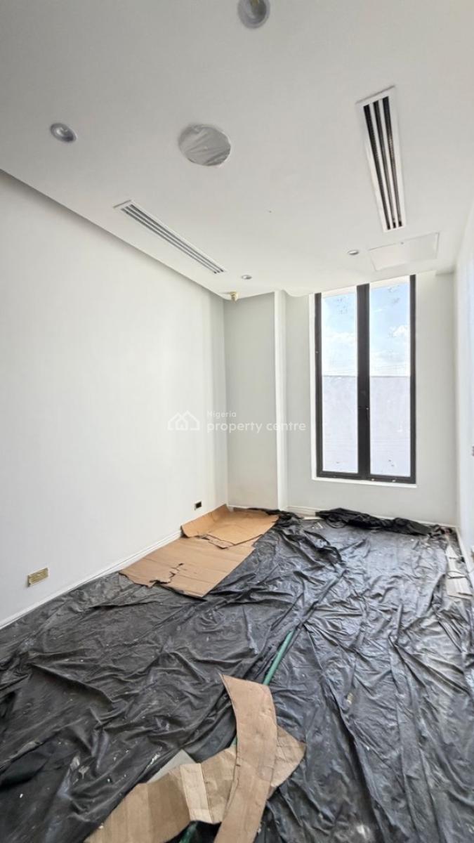 Fully Detached (2 Family Compound), Guzape District, Abuja, Terraced Duplex for Sale