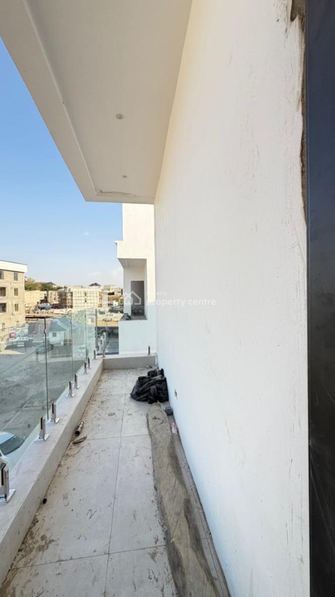 Fully Detached (2 Family Compound), Guzape District, Abuja, Terraced Duplex for Sale