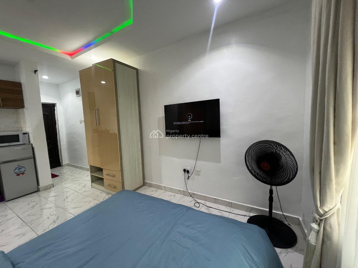 Well Maintained Fully Furnished and Serviced Studio Apartment, Jibowu, Yaba, Lagos, Self Contain (single Rooms) for Rent