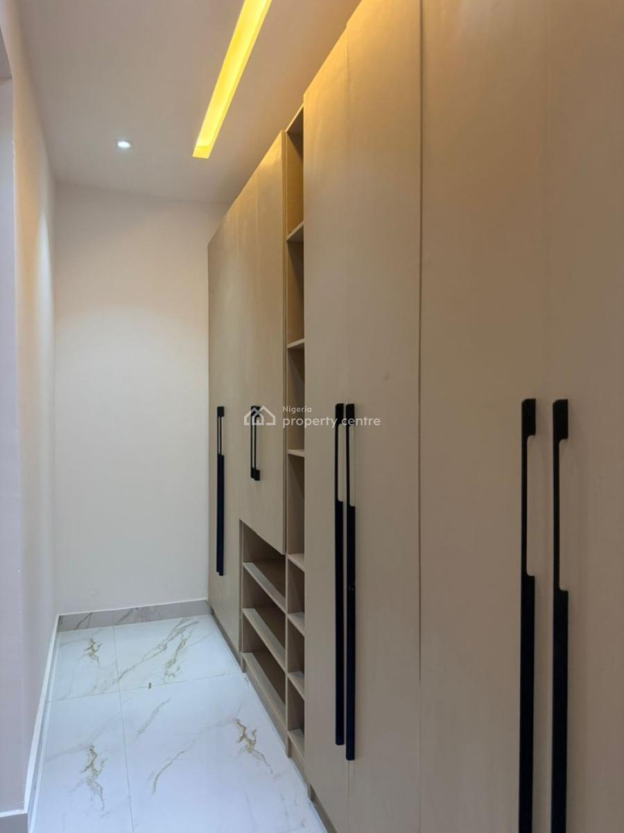 Exquisite 5 Bedroom Fully Detached Duplex with 2 Bq, Cowrie Creek Estate, Ikate, Lekki, Lagos, House for Sale