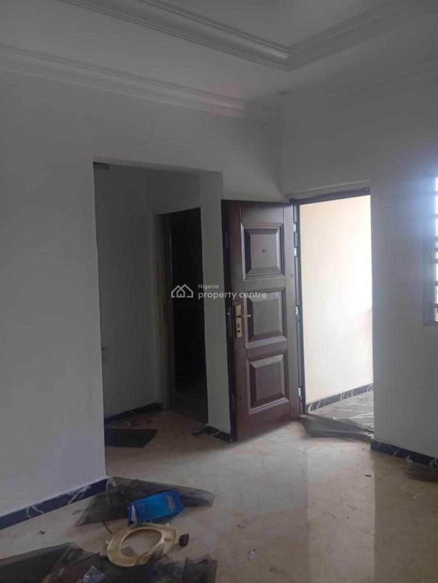 Spacious Miniflat Upstairs, Silverland Estate, Sangotedo, Ajah, Lagos, Mini Flat (room and Parlour) for Rent