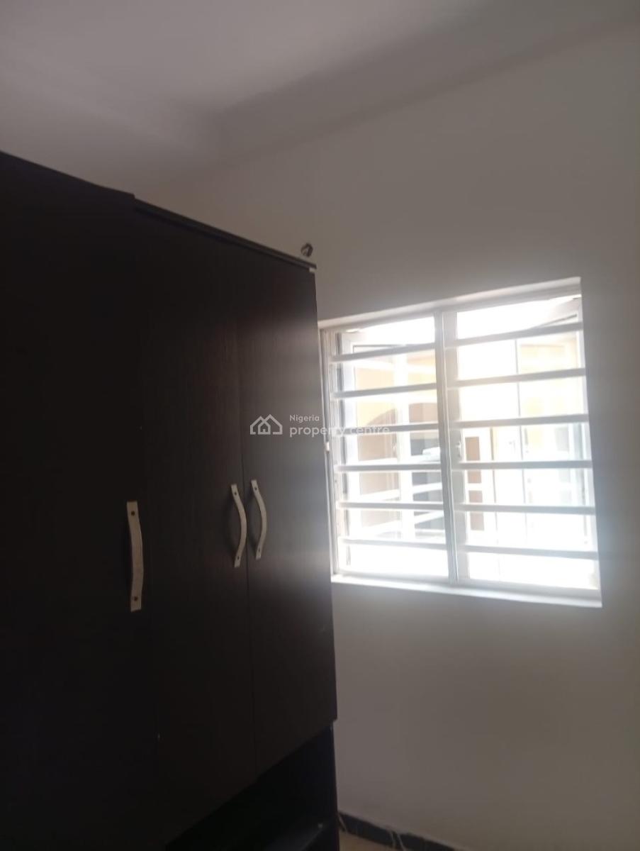 Spacious Miniflat Upstairs, Silverland Estate, Sangotedo, Ajah, Lagos, Mini Flat (room and Parlour) for Rent