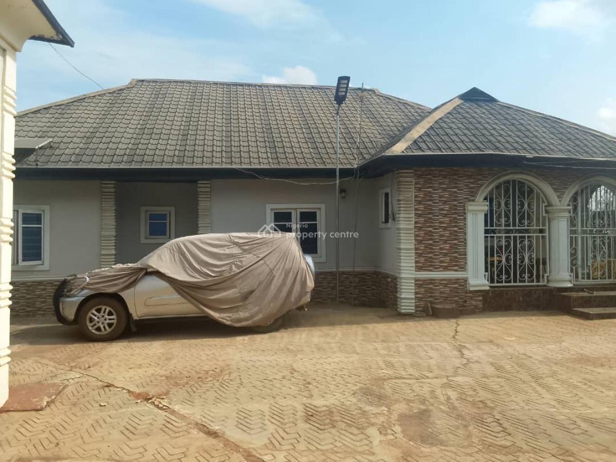 En-suite Room and Parlor Self with Pvc Ceiling and Visitor Toilet, Maya, Ikorodu, Lagos, Flat / Apartment for Rent