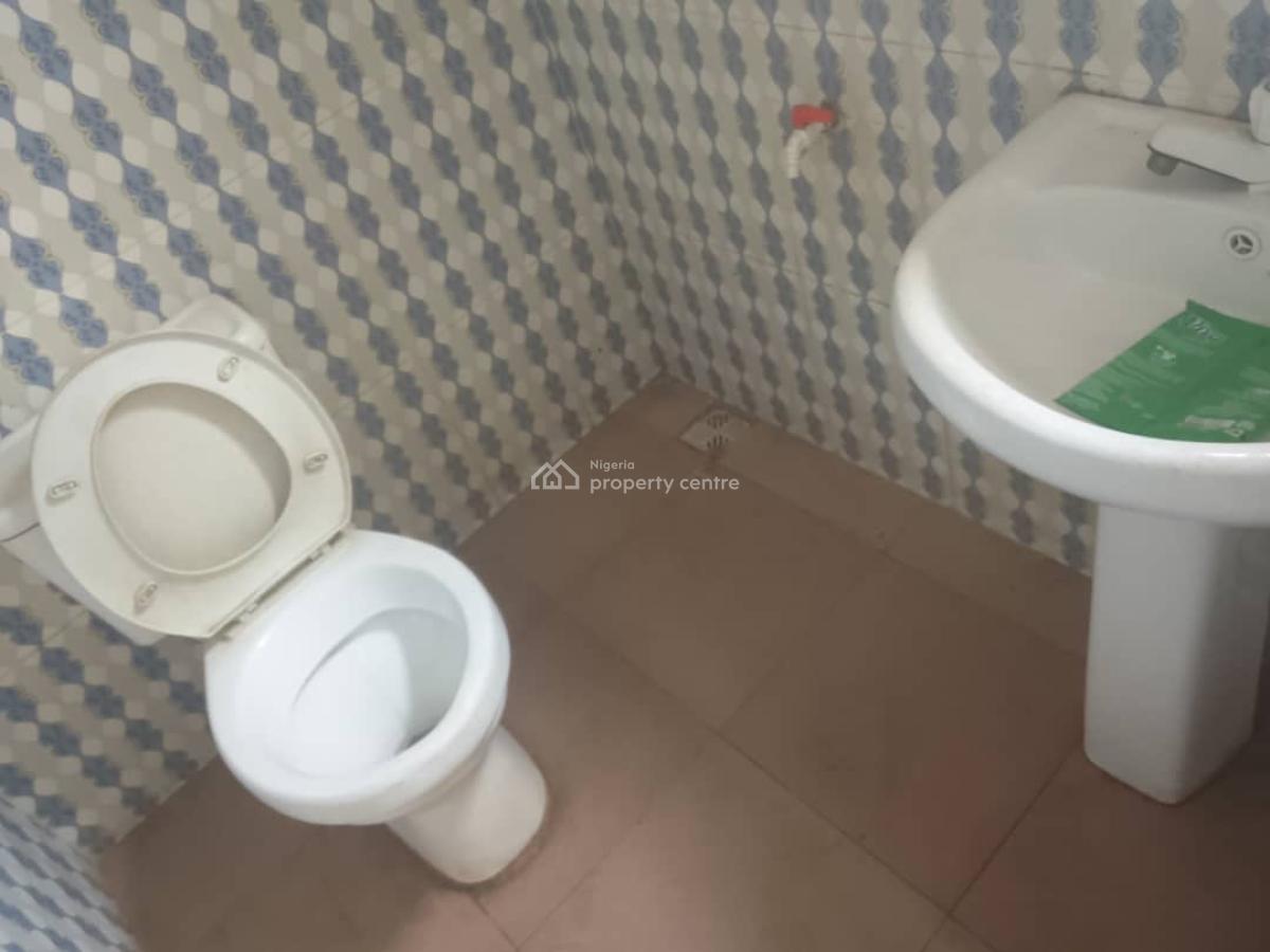 En-suite Room and Parlor Self with Pvc Ceiling and Visitor Toilet, Maya, Ikorodu, Lagos, Flat / Apartment for Rent