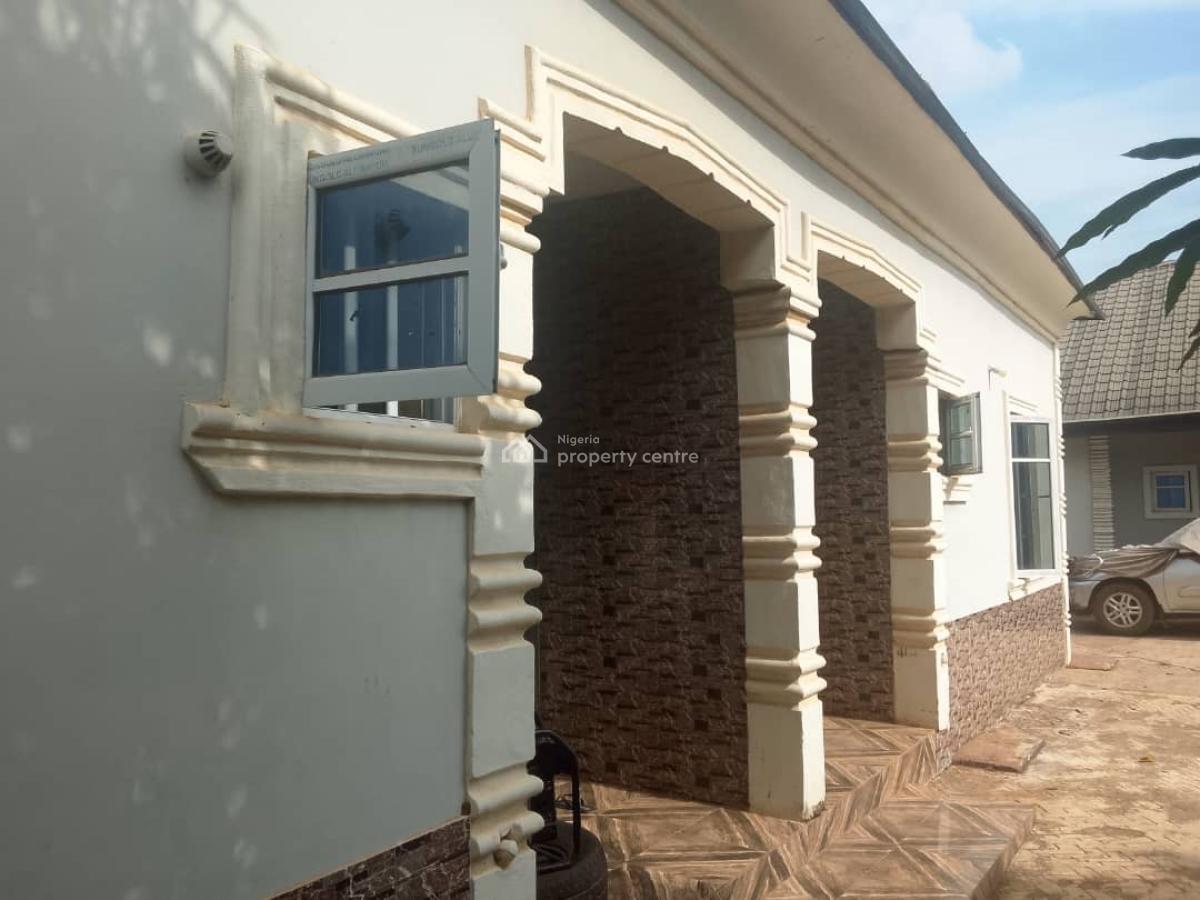 En-suite Room and Parlor Self with Pvc Ceiling and Visitor Toilet, Maya, Ikorodu, Lagos, Flat / Apartment for Rent