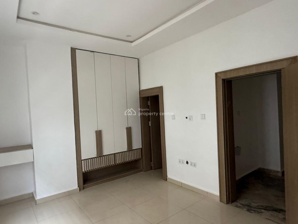 5bedroom Semidetached Duplex with Bq, Wuye, Abuja, Semi-detached Duplex for Sale