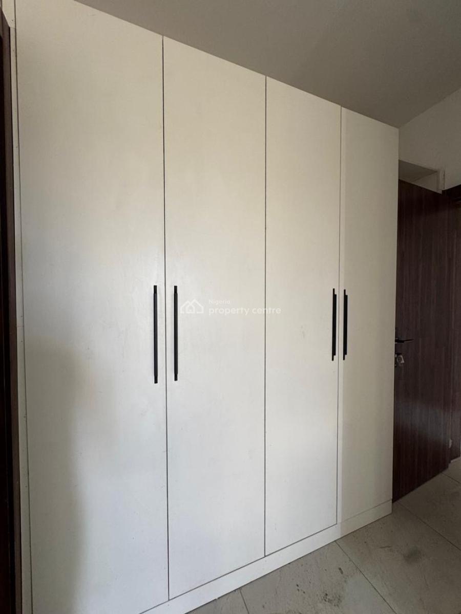 24 Hours Fully Serviced and Spacious 3  Bedroom Apartment, Orchid Road, Lekki, Lagos, Flat / Apartment for Sale