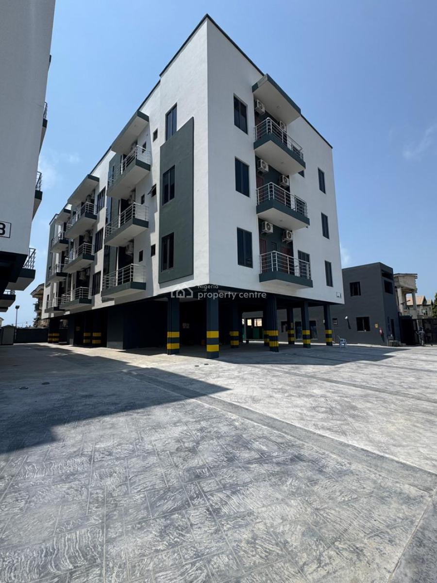 24 Hours Fully Serviced and Spacious 3  Bedroom Apartment, Orchid Road, Lekki, Lagos, Flat / Apartment for Sale