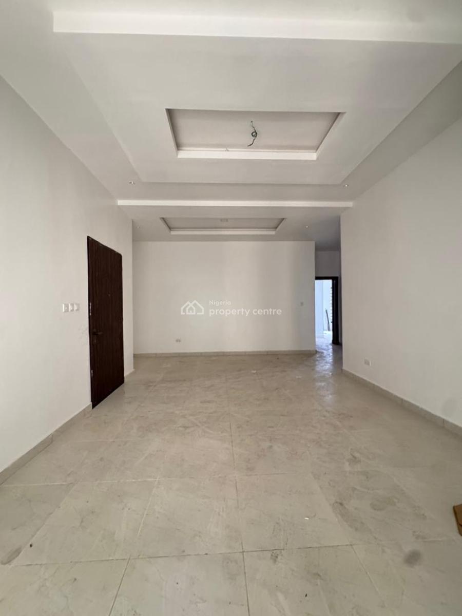 24 Hours Fully Serviced and Spacious 3  Bedroom Apartment, Orchid Road, Lekki, Lagos, Flat / Apartment for Sale