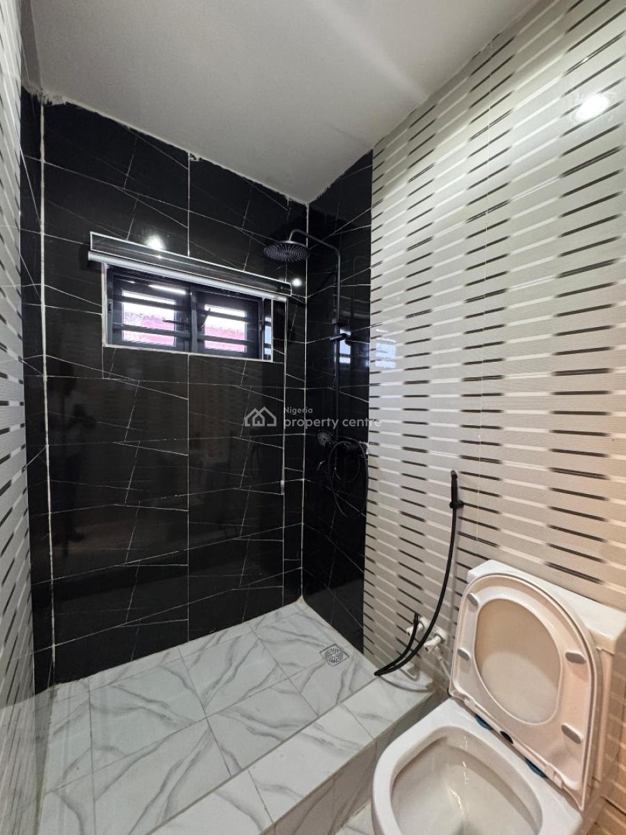 Corner Unit of Spacious 3  Bedroom Duplex with Bq, Orchid Road, Lekki, Lagos, Detached Duplex for Sale