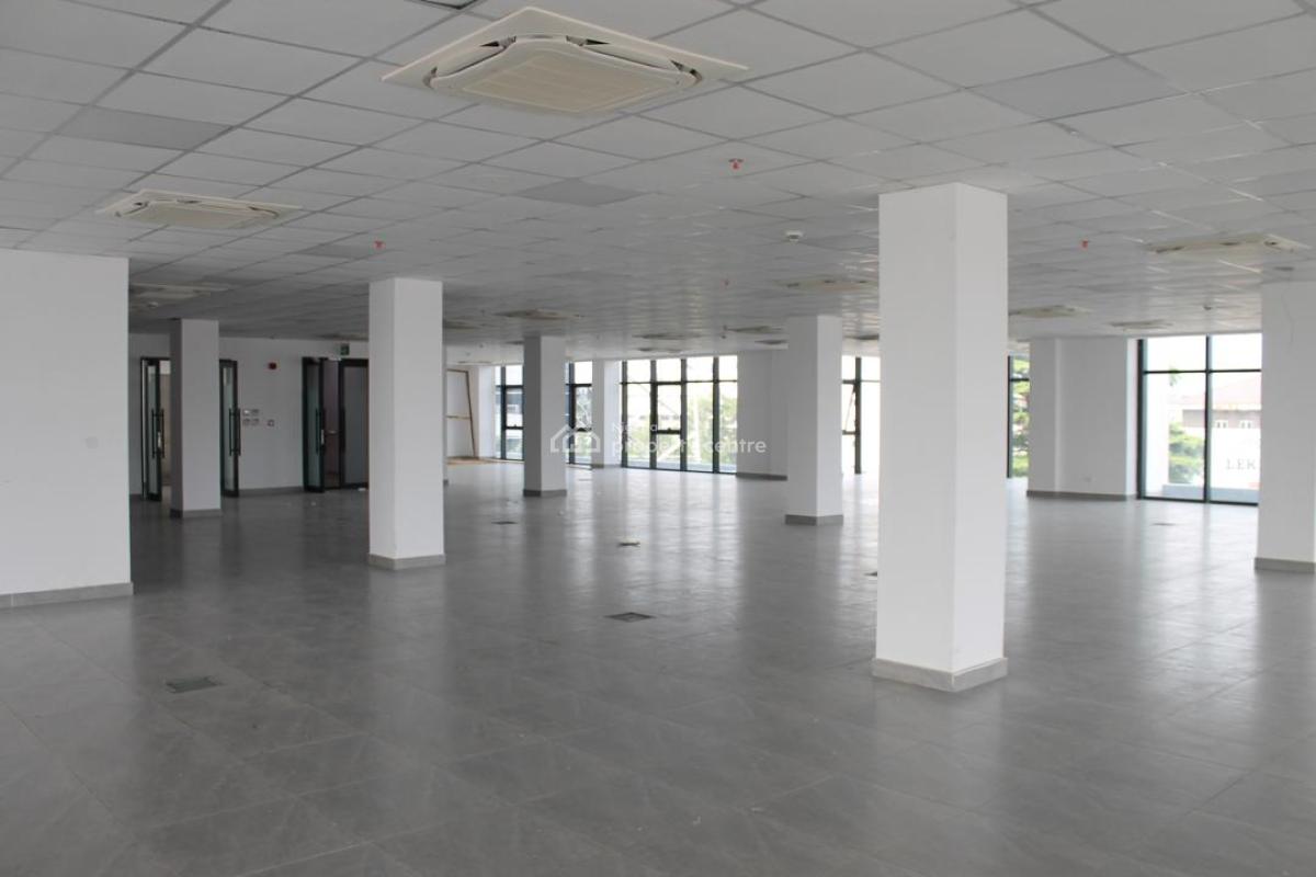 Office Space Measuring 240sqm, on Admiralty Way, Lekki Phase 1, Lekki, Lagos, Office Space for Rent