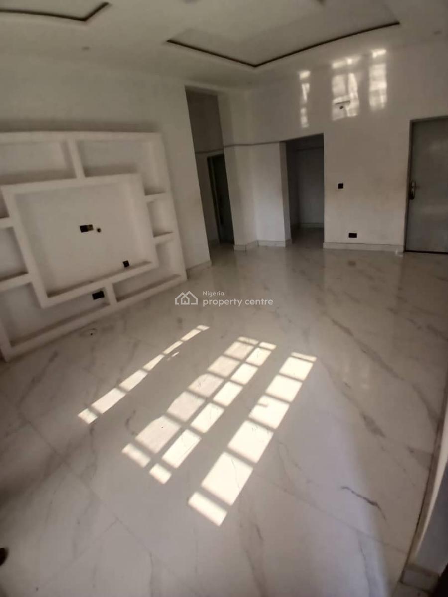 Luxurious 2 Bedroom Apartment Upstairs, Skmveland Estate,, Sangotedo, Ajah, Lagos, Flat / Apartment for Rent
