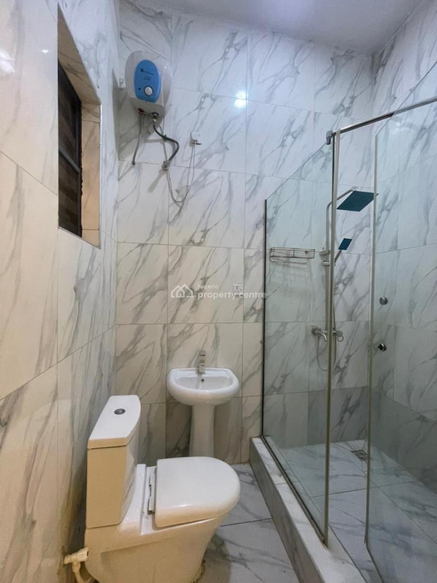 Modern 4-bedroom Semi-detached Duplex with Bq in Prime Chevron Axis, Chevron Axis, Lekki, Lagos, Semi-detached Duplex for Rent