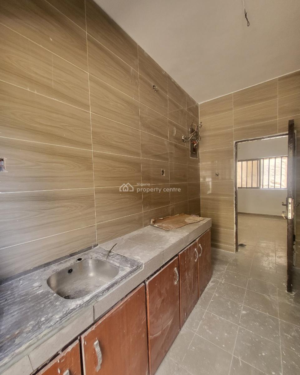 Luxurious Massive 1bedroom Flat, Area 11, Garki, Abuja, Flat / Apartment for Rent