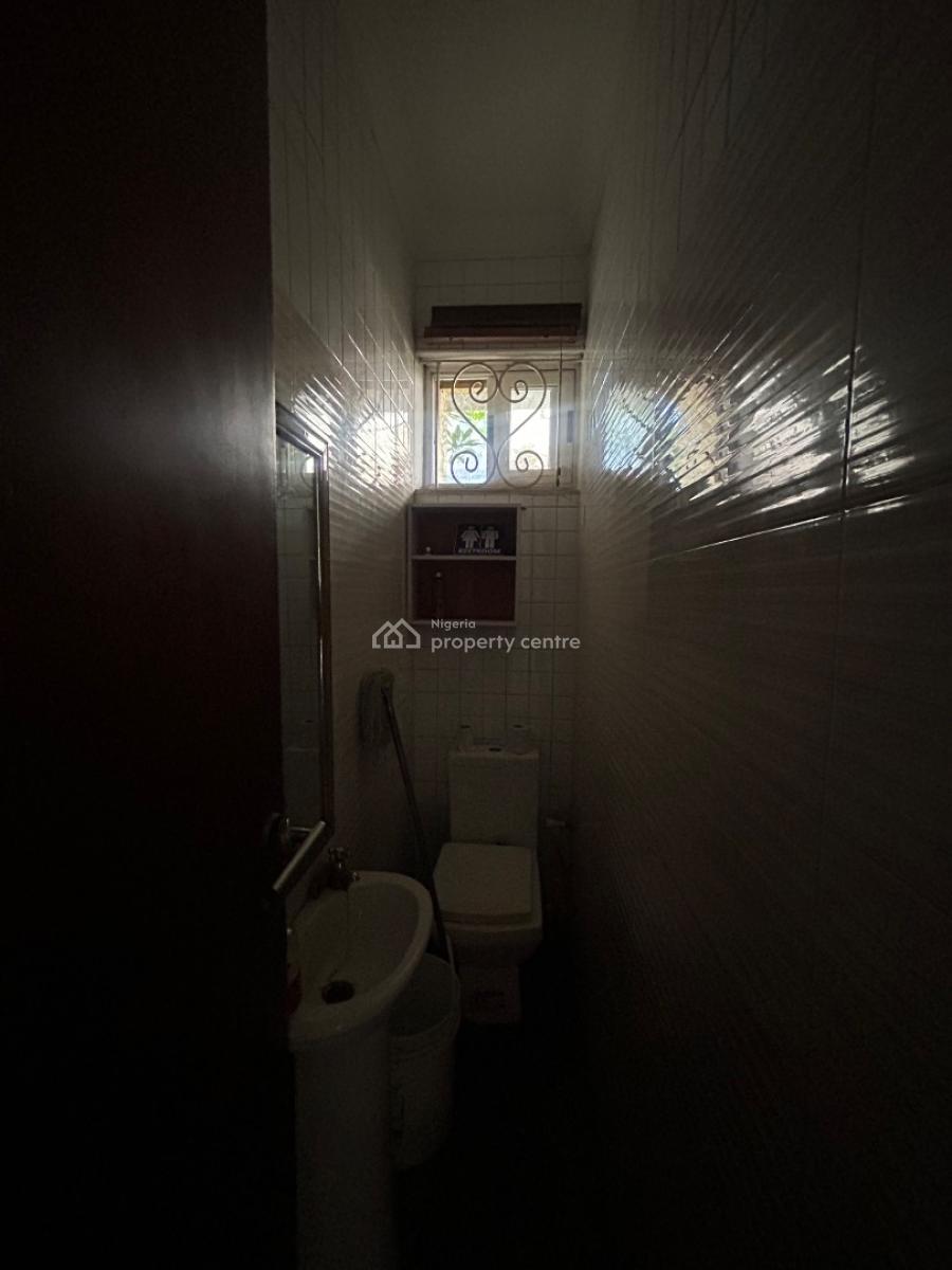 Well Maintained, Tastefully Finished Five (5) Bedroom Detached House, Lekki Phase 1, Lekki, Lagos, Detached Duplex for Rent