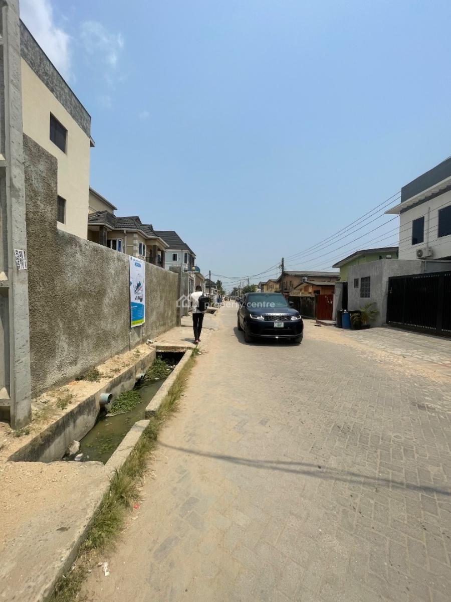 Spacious & Standard Roomself, Akoka, Yaba, Lagos, Self Contain (single Rooms) for Rent