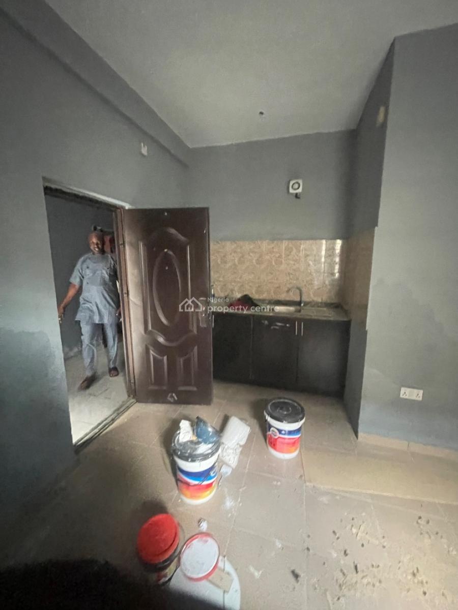 Spacious & Standard Roomself, Akoka, Yaba, Lagos, Self Contain (single Rooms) for Rent