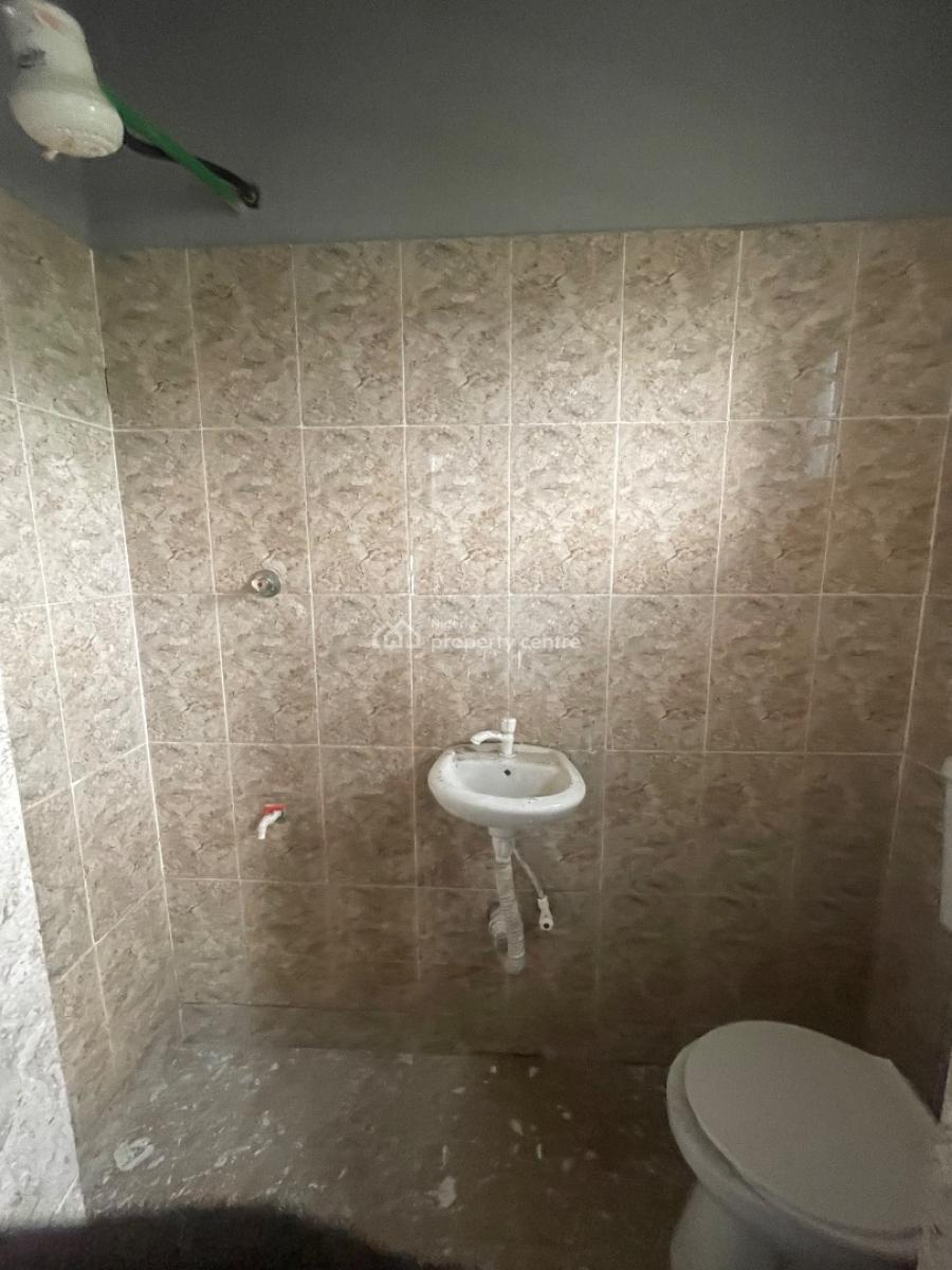 Spacious & Standard Roomself, Akoka, Yaba, Lagos, Self Contain (single Rooms) for Rent